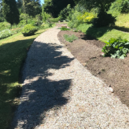 Pose de gravier blanc pour allée-chemin Montmagny